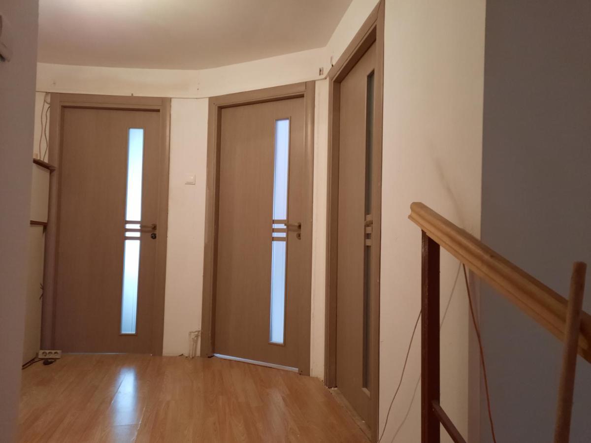Casa Adrian Camere Centru Vechi 브라쇼브 외부 사진